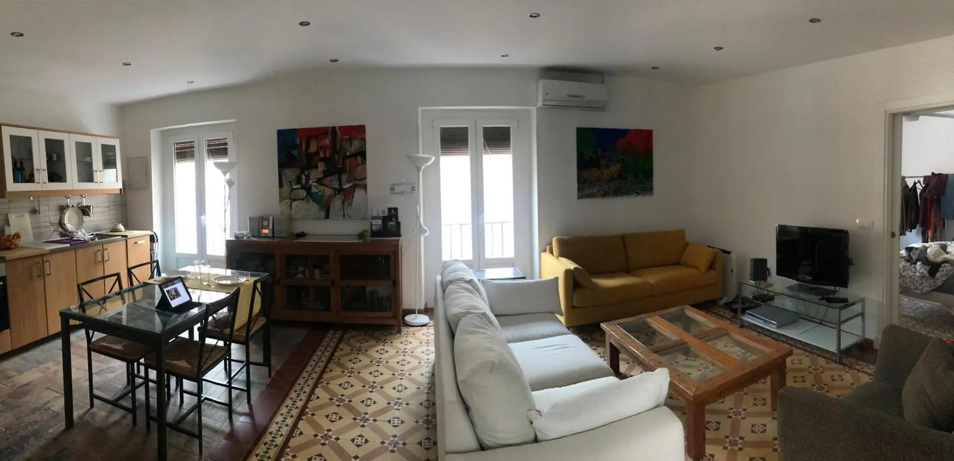 Apartmán Luminoso Y Grande En El Centro De Cádiz 0*,  Španělsko
