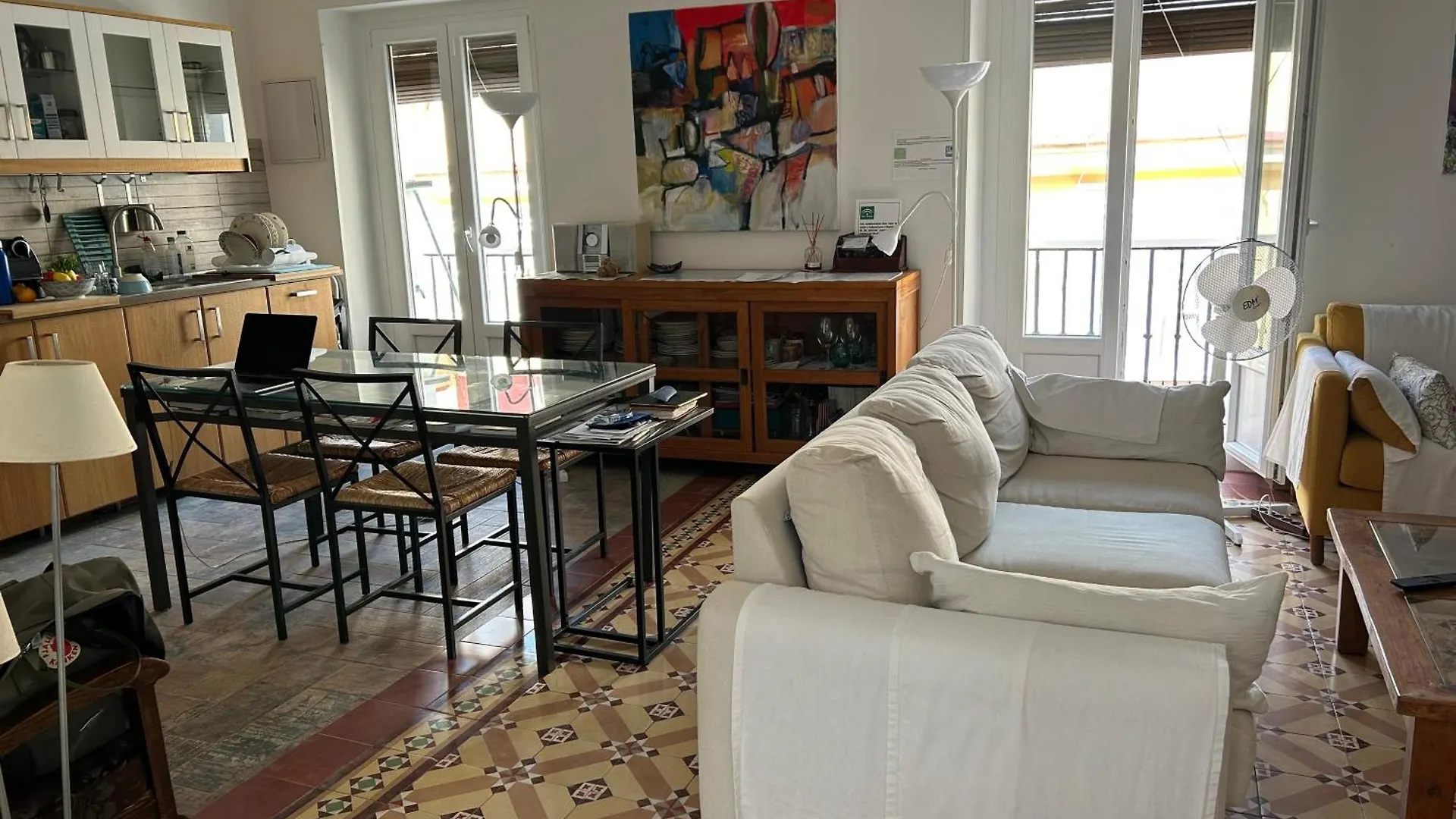 Apartmán Luminoso Y Grande En El Centro De Cádiz